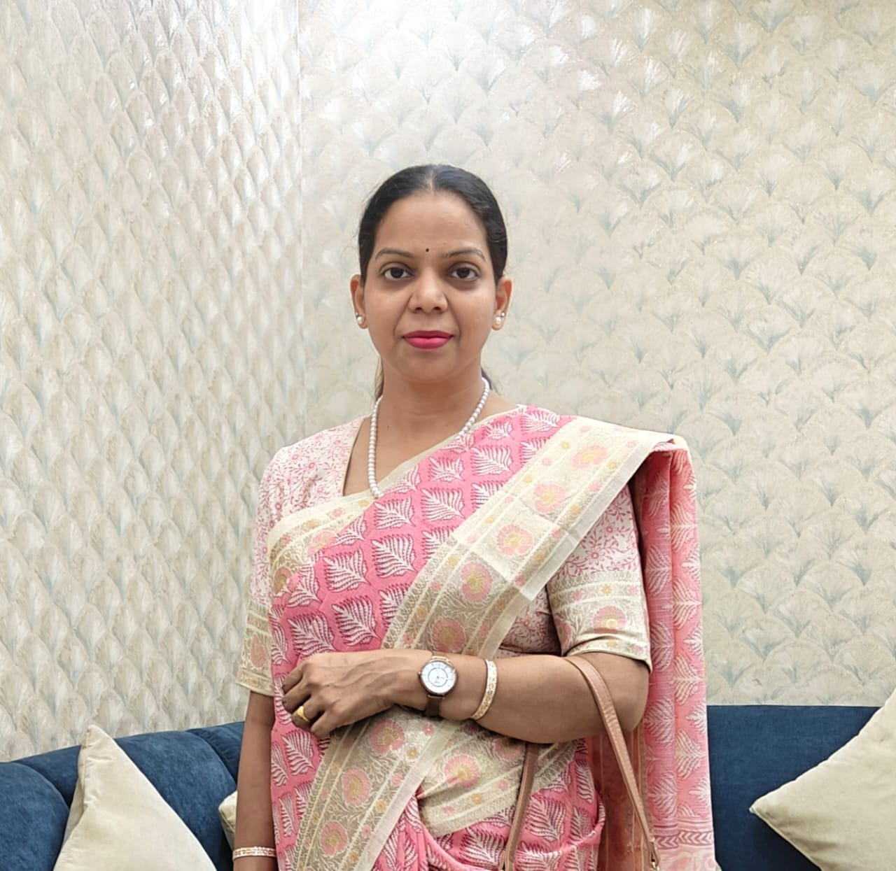 Dr.-Neeta-Azad.jpg